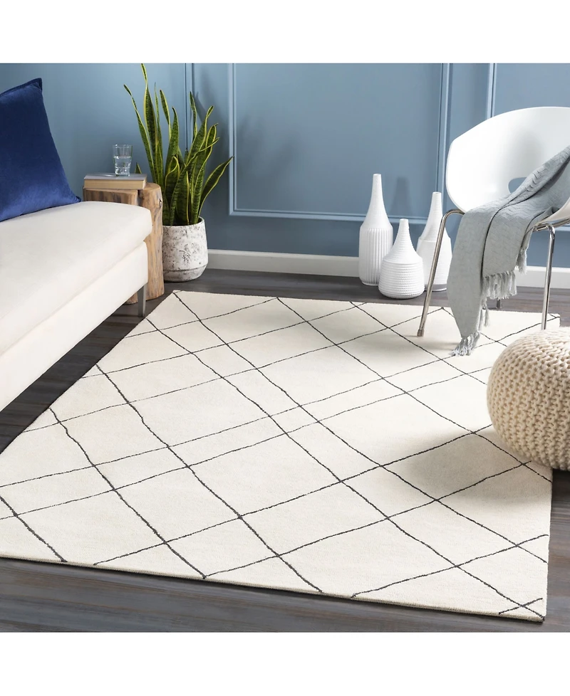 Livabliss Sinop Snp-2304 Black 4' x 6' Area Rug