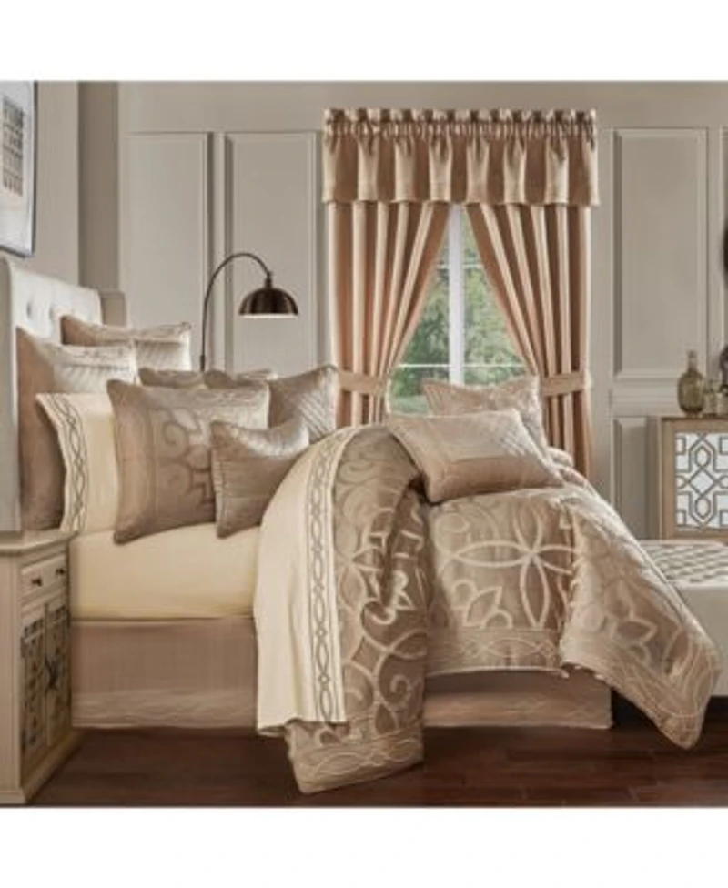J Queen New York Decade Comforter Sets