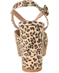 Journee Collection Women's Roslynn Platform Block Heel Dress Pumps