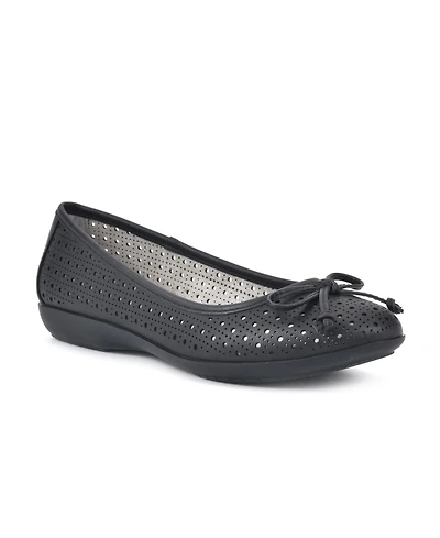 Cliffs by White Mountain Women's Cheryl Ballet Flats