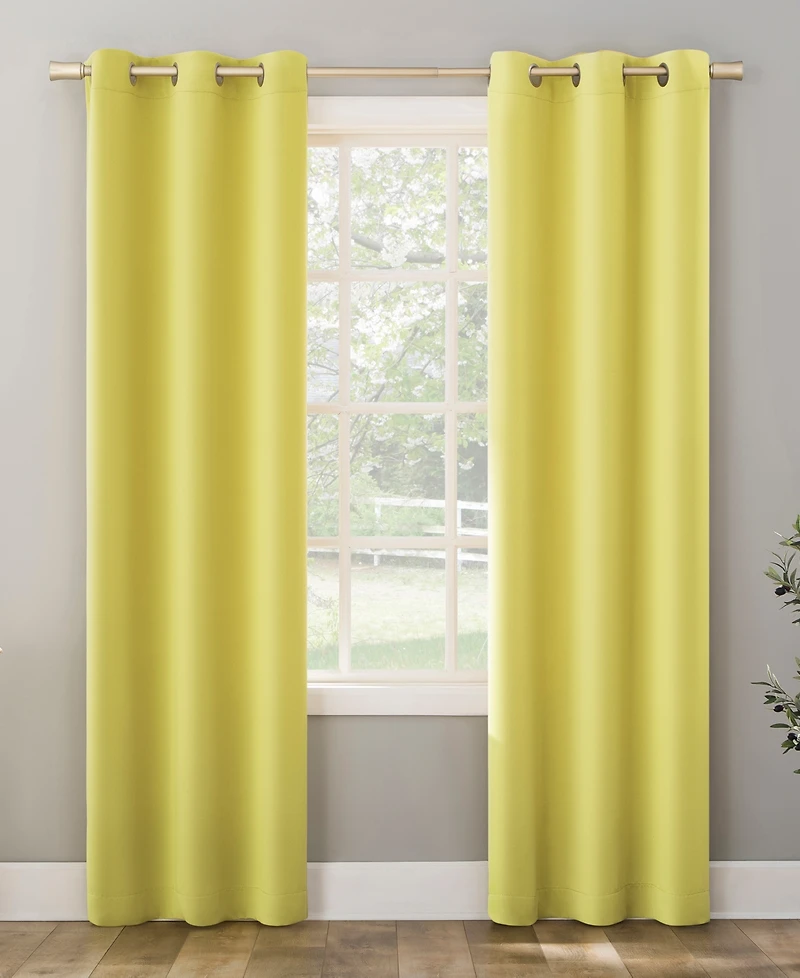 Riley Kids Bedroom Blackout Grommet Curtain Panel