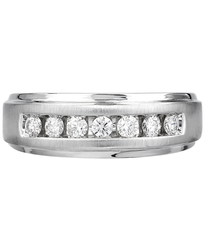 Men's Diamond 7-Stone Wedding Band (1/2 ct. t.w.) 10k Gold & White