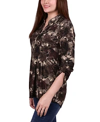 Women's Y Neck Top