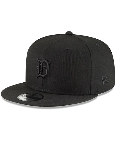 Men's Detroit Tigers Black on Black 9FIFTY Snapback Hat