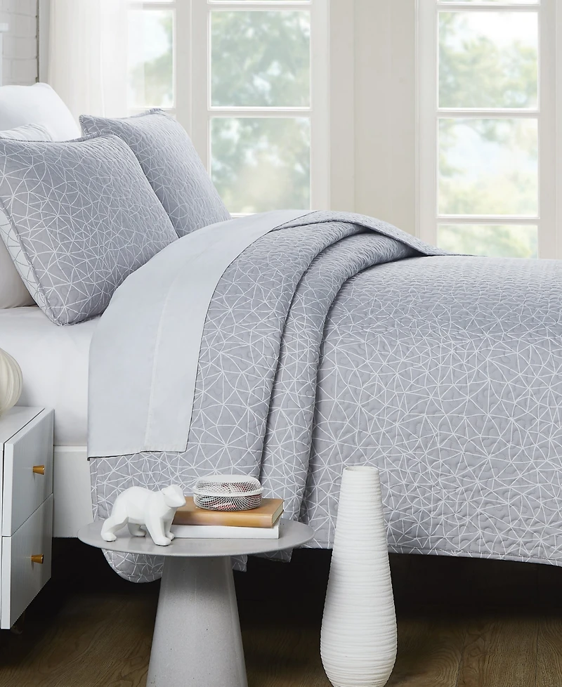 Southshore Fine Linens Geometric Maze 3-Pc. Quilt Set, Twin/Twin Xl