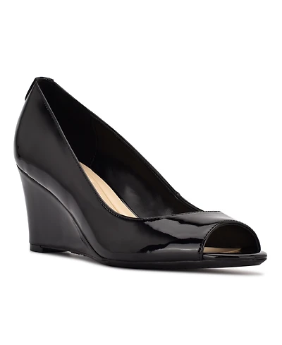 Nine West Women's Cape 9x9 Peep Toe Wedges