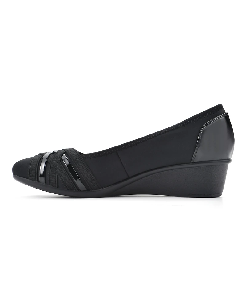 Cliffs by White Mountain Women's Bowie Wedge Shoe