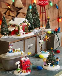 Department 56 Peanuts Village Collection