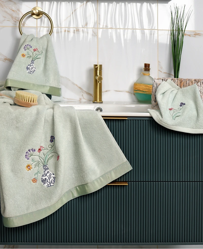 Linum Home Turkish Cotton Stella Embellished 2-Pc. Fingertip Towel Set