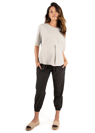 Women's Maternity Short Sleeve Stretch Woven Top