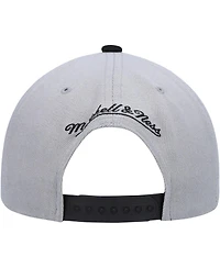 Men's Mitchell & Ness Gray, Black San Antonio Spurs Side Core 2.0 Snapback Hat