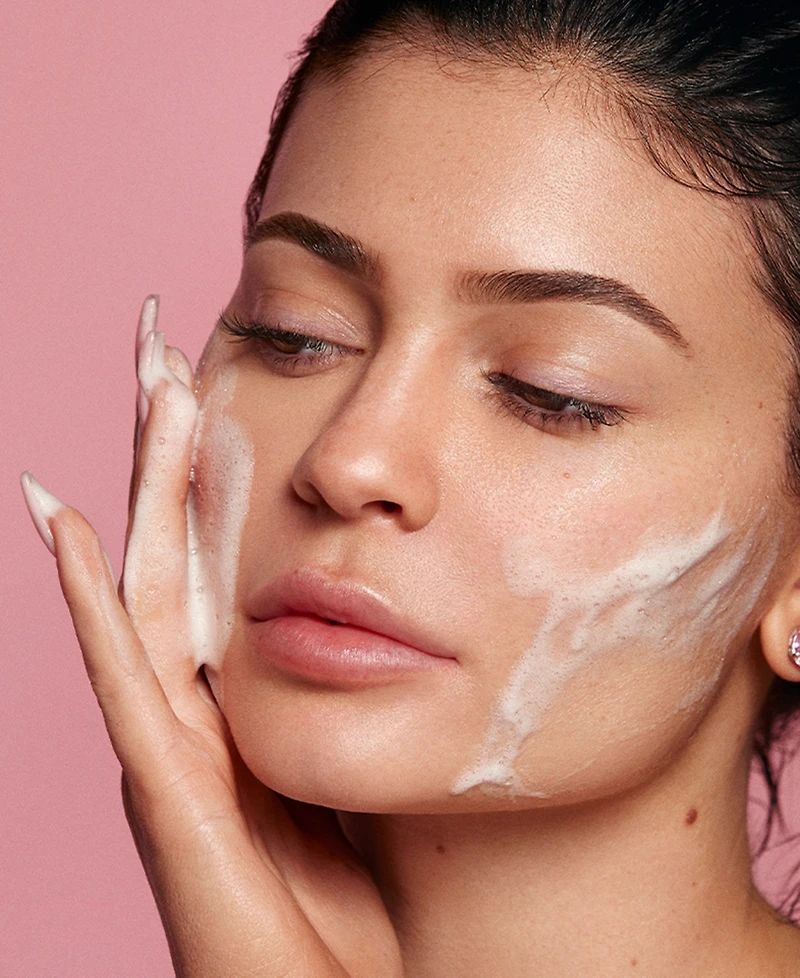 Kylie Skin Foaming Face Wash