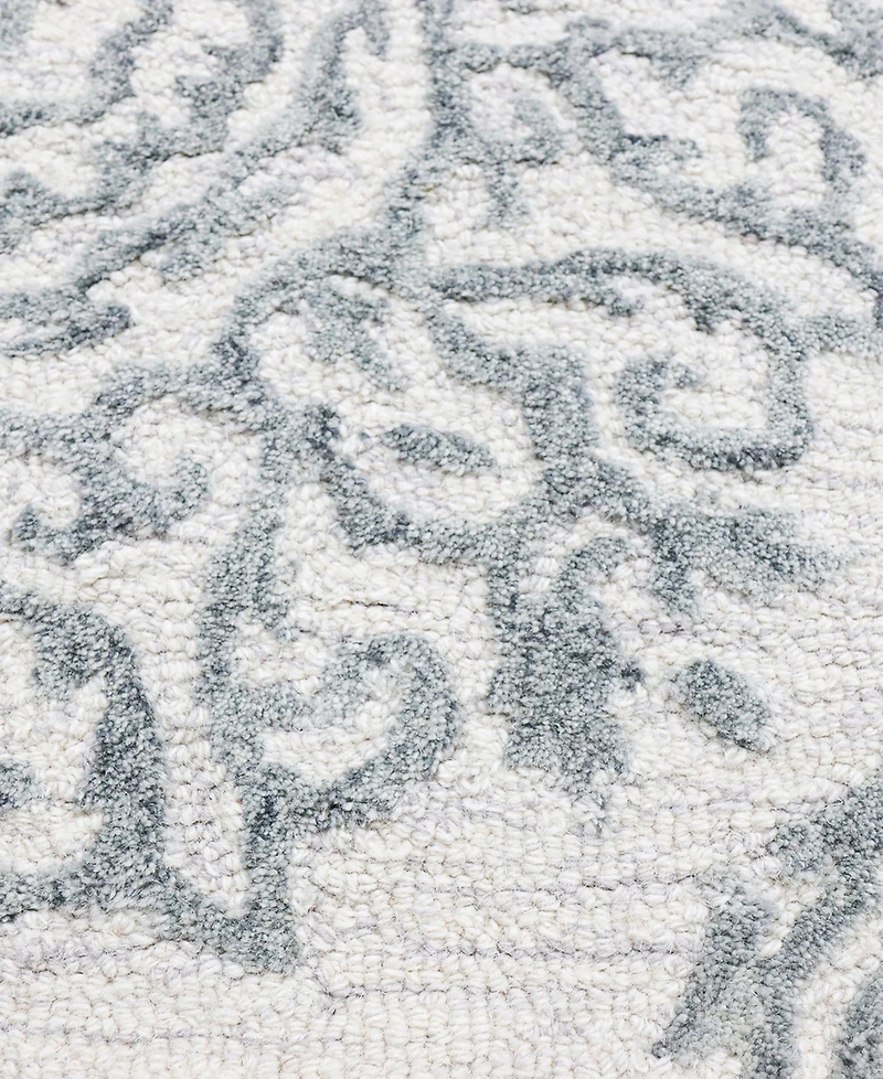 Closeout! Bashian Loop LOP175 2'6" x 8' Runner Area Rug