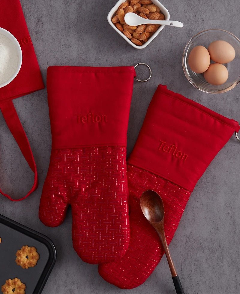 Teflon 3-Piece Apron Set - Teflon Treated 1 Apron, 2 Oven Mitts