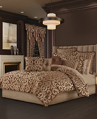 J Queen New York La Boheme 4-Pc. Comforter