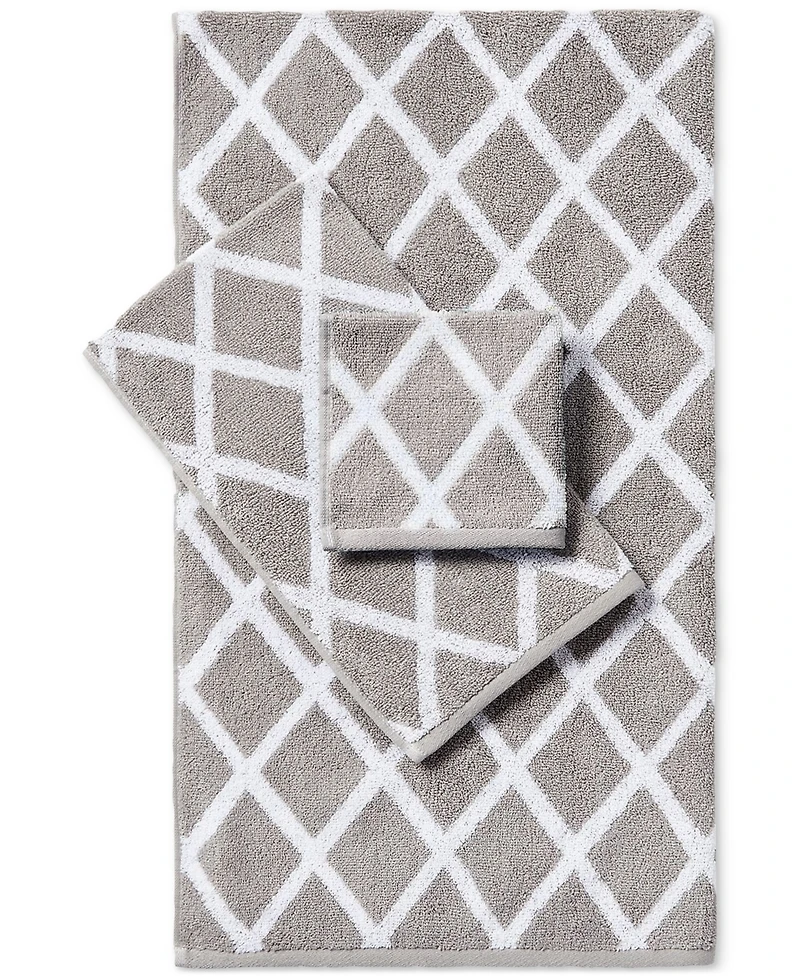 Lauren Ralph Sanders Diamond Cotton Bath Towel, 30" x 56"