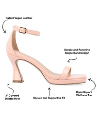 Journee Collection Women's Jeanne Platform Heel