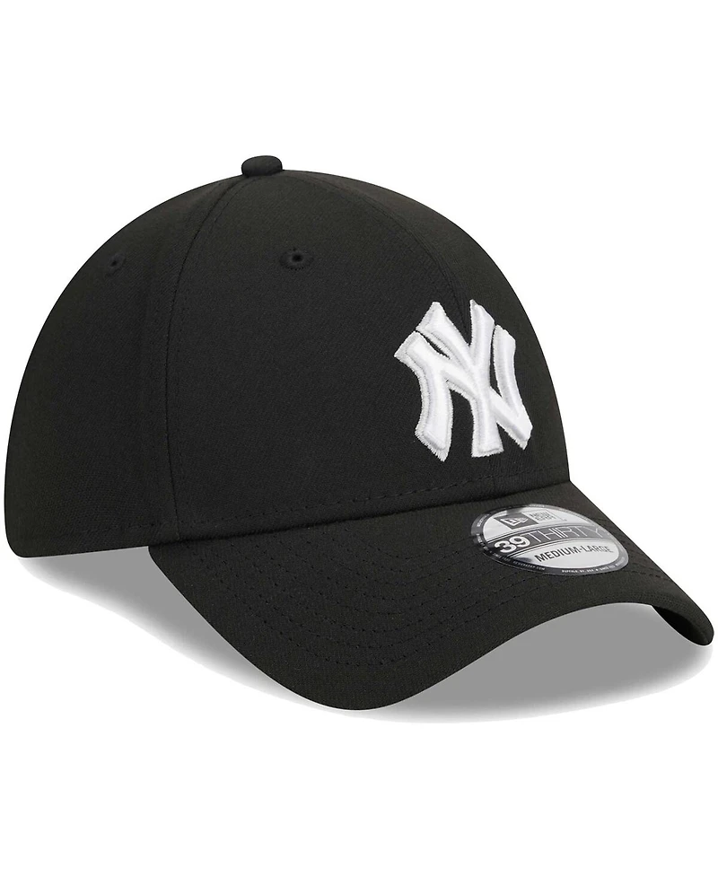 Men's New Era Black New York Yankees Logo 39THIRTY Flex Hat
