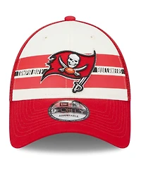 Men's New Era Cream, Red Tampa Bay Buccaneers Team Stripe Trucker 9FORTY Snapback Hat