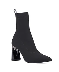 Torgeis Women's Kahili Booties
