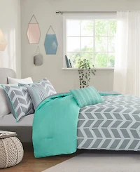 Intelligent Design Nadia Reversible 5-Pc. Comforter Set, King/California King