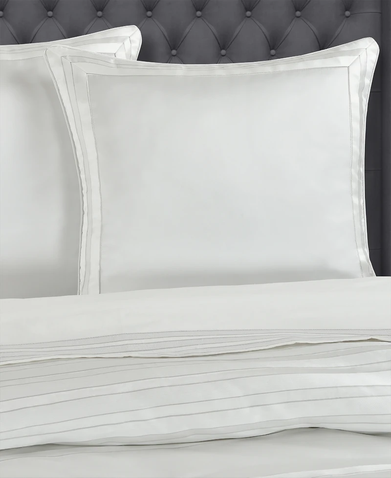 J Queen New York Calvari Sham, European