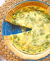 Fiesta Deep Dish Pie Baker 10.25"