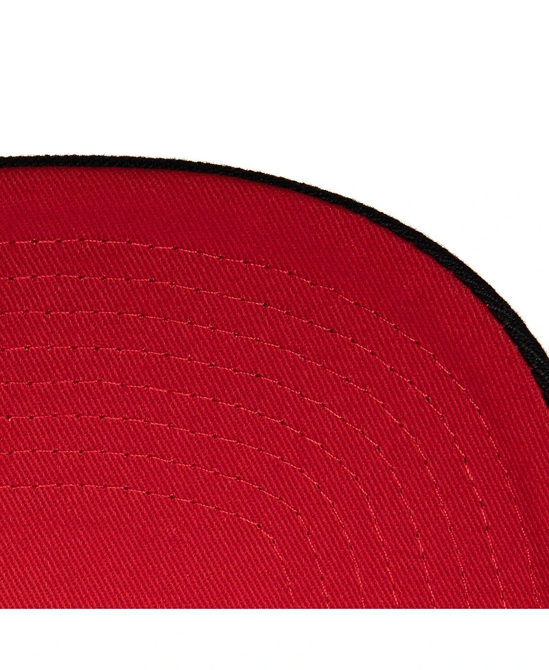 Men's Mitchell & Ness Black Chicago Bulls Mvp Team Script 2.0 Stretch-Snapback Hat