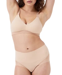 Undie-tectable Lace Hi-Hipster Panty SP0515