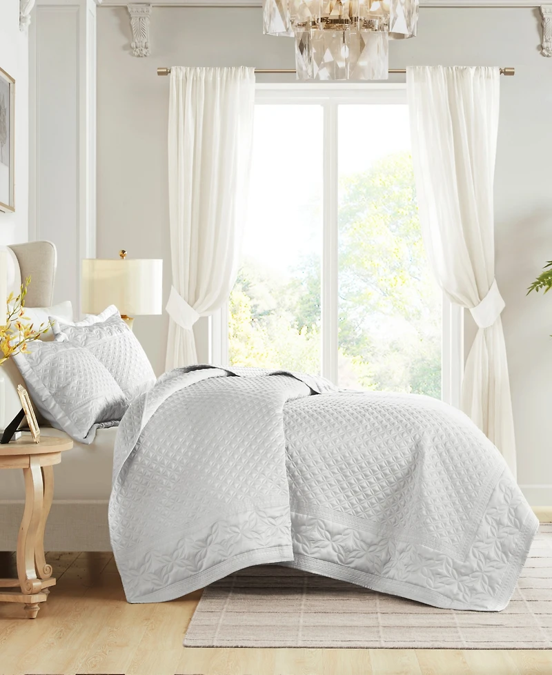 Lastact! Croscill Versailles 3-Pc. Quilt Set, Queen