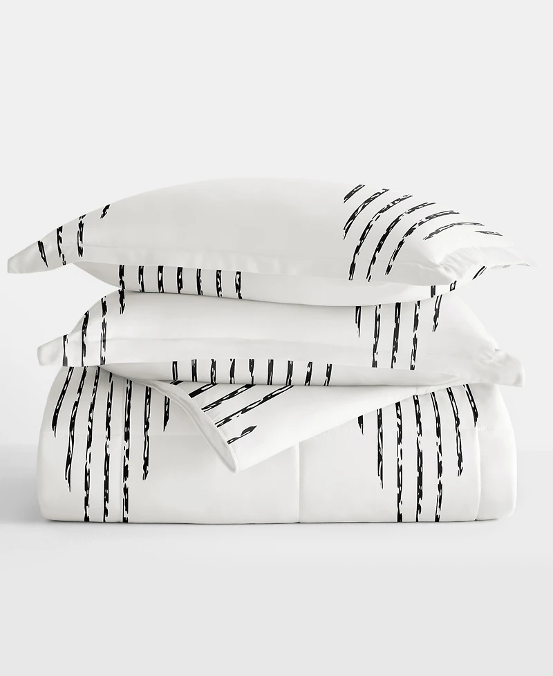 ienjoy Home Ultra Soft Diamond Stripe 2-Pc. Comforter Set, Twin