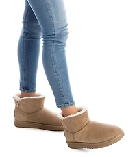 Women's Winter Booties By Xti