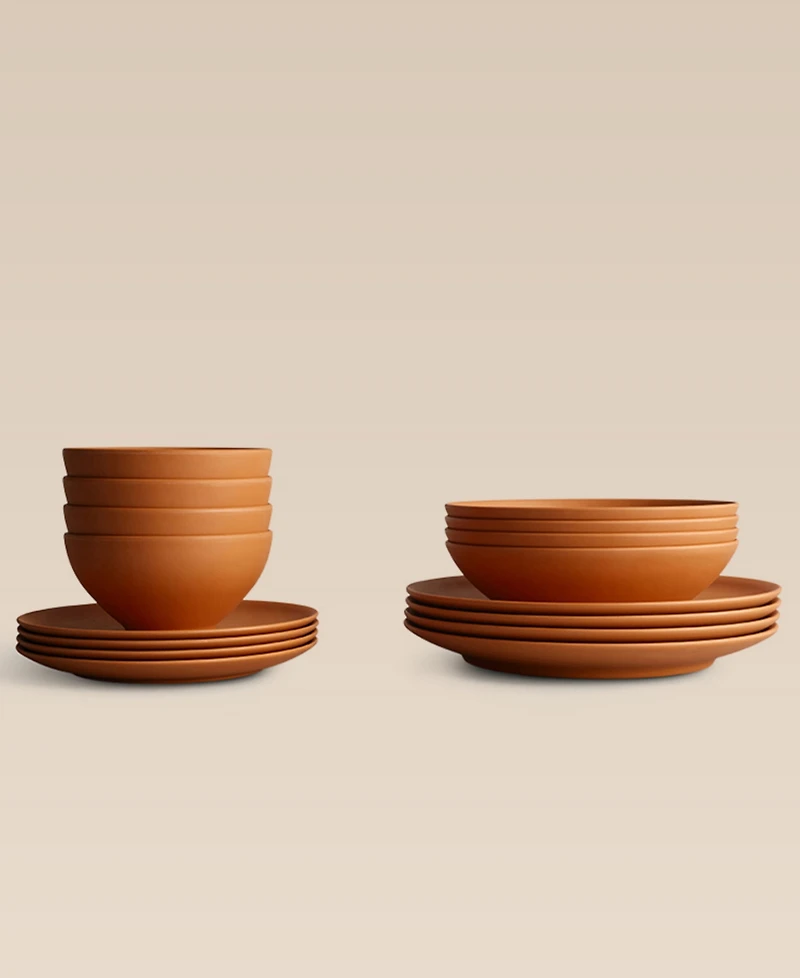 Year & Day 16 Piece Dinnerware Set, Service for 4