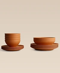 Year & Day 16 Piece Dinnerware Set, Service for 4
