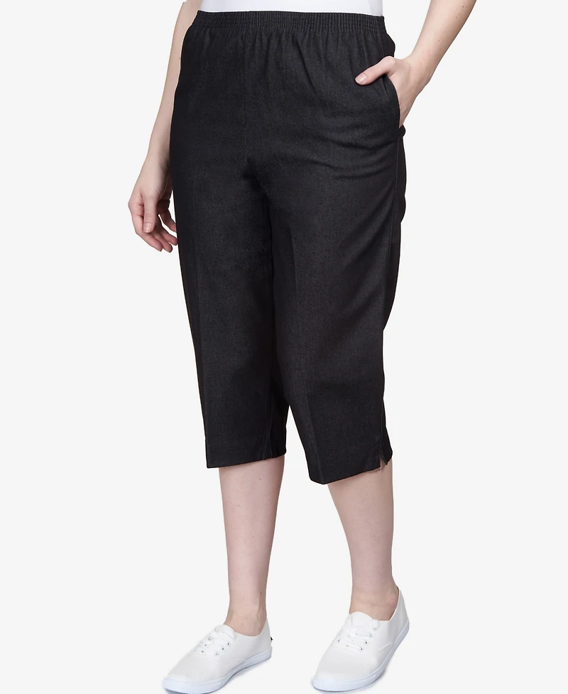 Alfred Dunner Petite Pull-On Capri Jeans