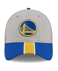 Men's New Era Gray, Royal Golden State Warriors Striped 39THIRTY Flex Hat
