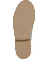 Journee Collection Women's Lakenn Slip On Loafer Flats