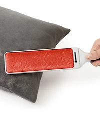 Oxo Gg Fur Lifter Self Cleaning Furniture Brush
