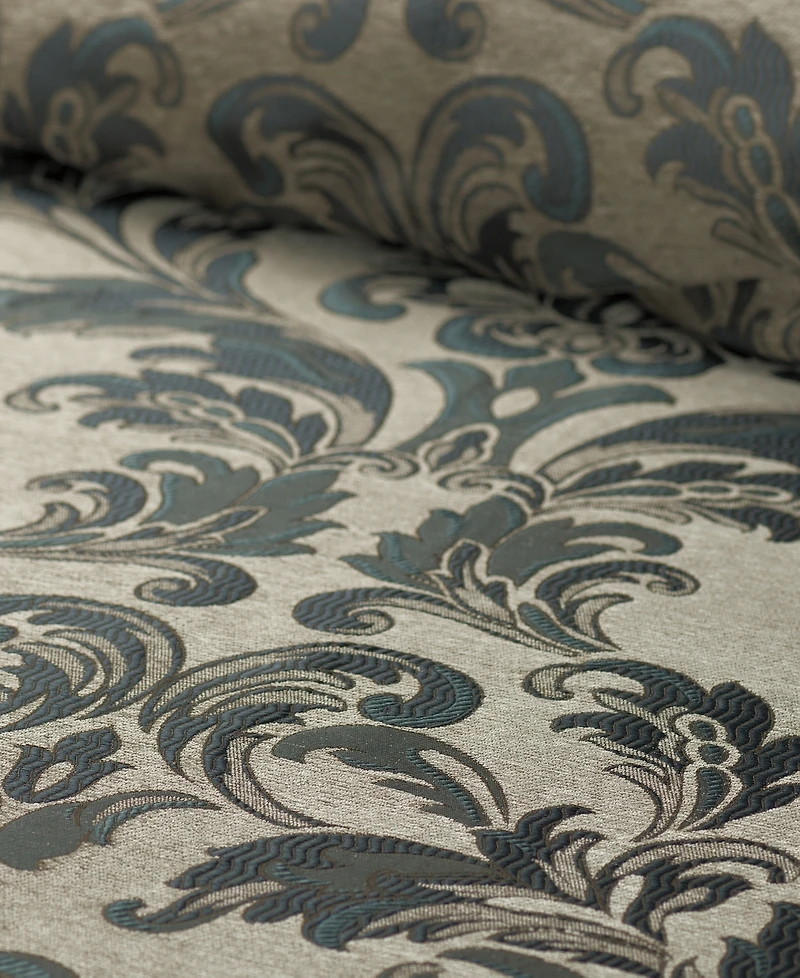 Waterford Everett 6 Piece Comforter Set