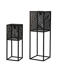 Glitzhome 23.75" H, 17.75" H Set of 2 Metal Stripes Geometric Solar Powered Edison Bulb Outdoor Floor Lantern or Planter Stands