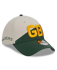 Men's New Era Cream, Green Bay Packers 2023 Sideline Historic 39THIRTY Flex Hat