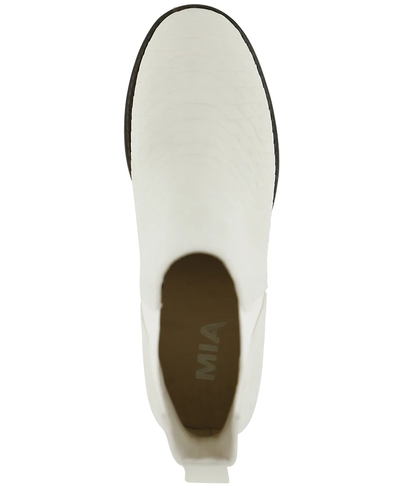 Mia Women's Jody Lug Sole Chelsea Booties