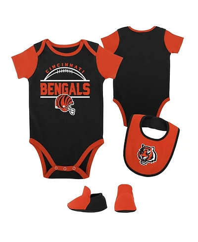 Baby Boys and Girls Black, Orange Cincinnati Bengals Home Field Advantage Three-Piece Bodysuit, Bib and Booties Set