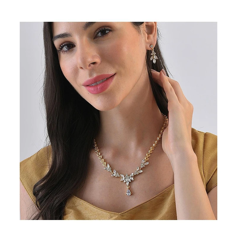 Sohi Women's Gold Stone Leaf Necklace And Earrings (Set Of 2
