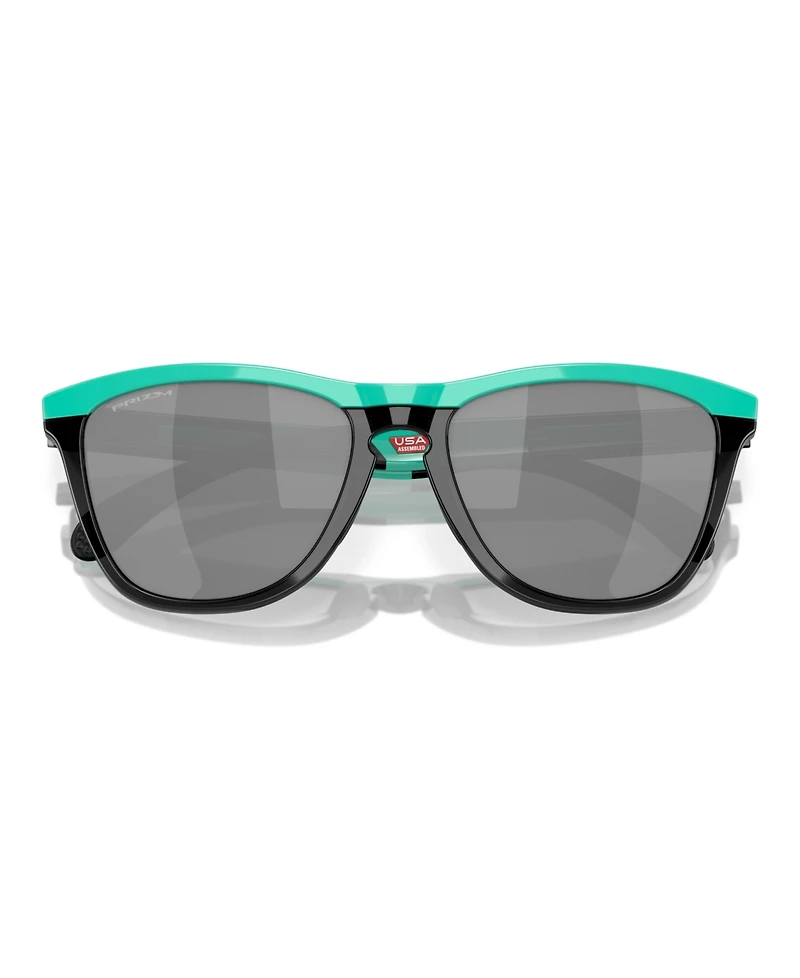 Oakley Men's Frogskins Range Sunglasses, Mirror OO9284
