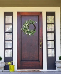 Northlight Hellebores and Ivy Artificial Spring Floral Wreath, 24"