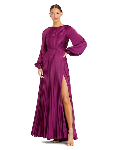 Mac Duggal Women's Ieena Long Sleeve Pleated High Neck Gown