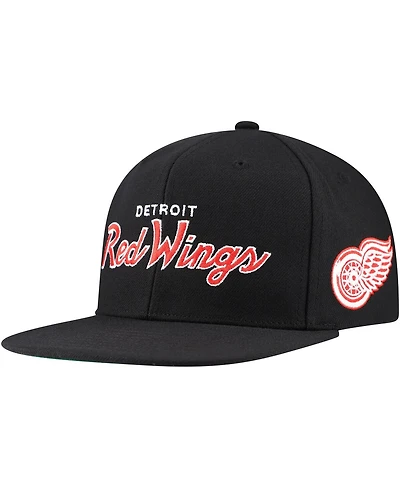 Men's Mitchell & Ness Black Detroit Red Wings Core Team Script 2.0 Snapback Hat