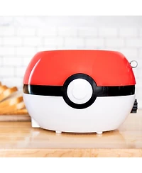 Uncanny Brands Pokemon Pokeball Halo Toaster – Toasts a Pokeball On Your Bread