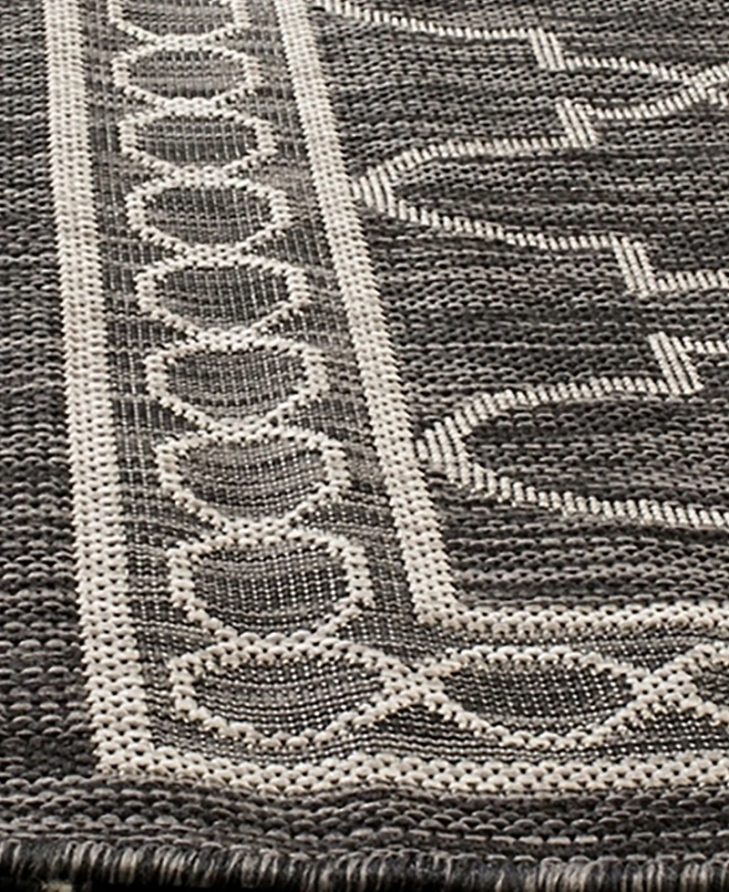 Safavieh Courtyard CY8871 Black and Beige 5'3" x 7'7" Outdoor Area Rug